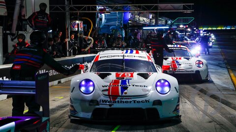 Porsche Kundenteams feiern beim Finale sechs Titel und einen Klassensieg