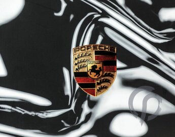 LMDh Prototyp von Porsche Logo