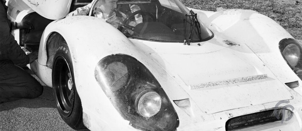 Rolf Stommelen mit einem Porsche 917