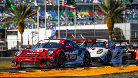 Porsche 911 GT3 R startet aus der ersten Reihe in die 24 Stunden von Daytona