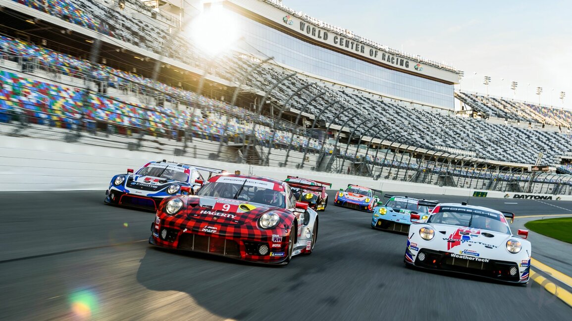 Sieben Porsche Kundenteams kämpfen in Daytona um Klassensiege
